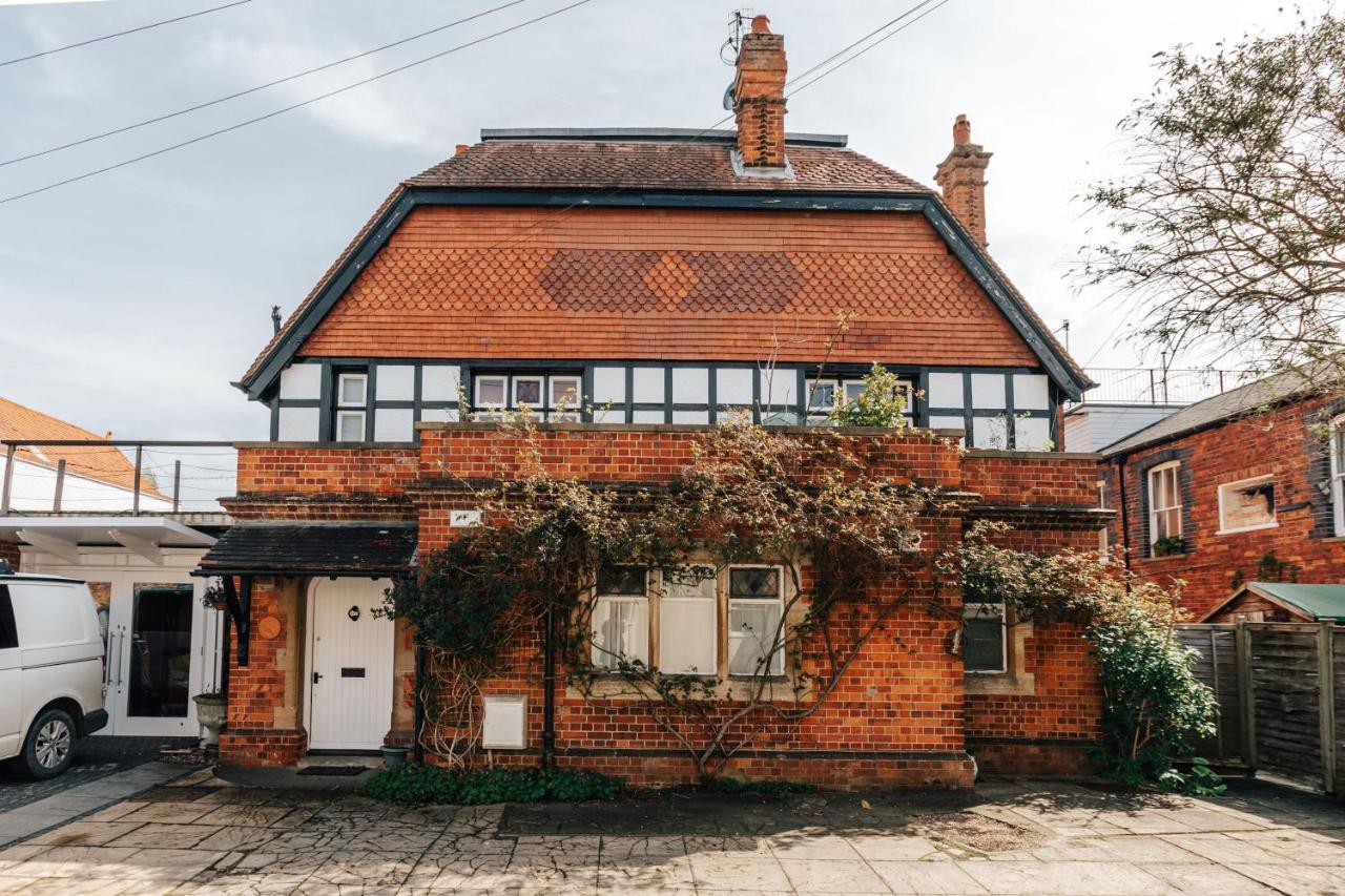 Water'S Edge Apartment Henley-on-Thames Exterior photo