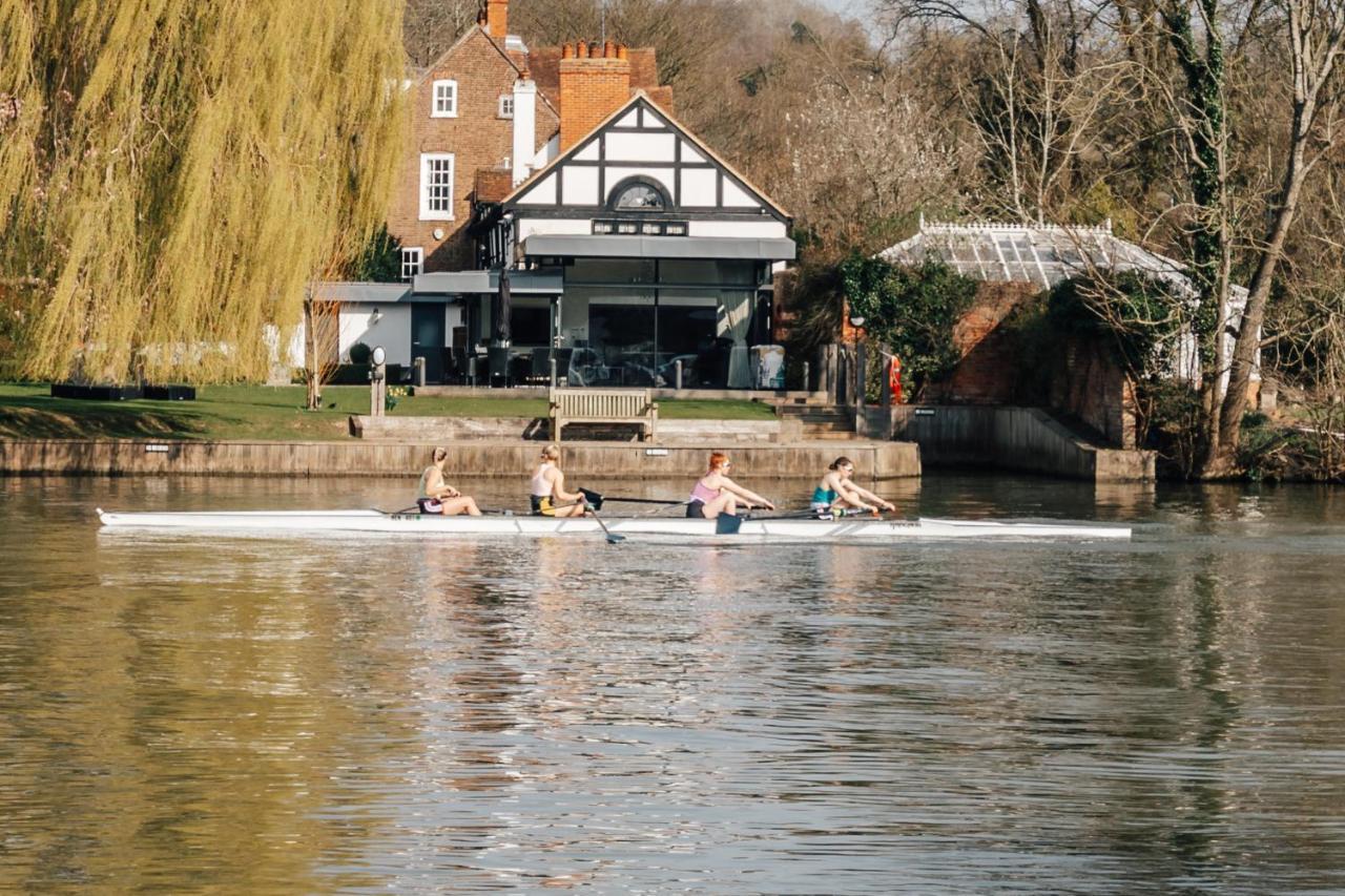 Water'S Edge Apartment Henley-on-Thames Exterior photo